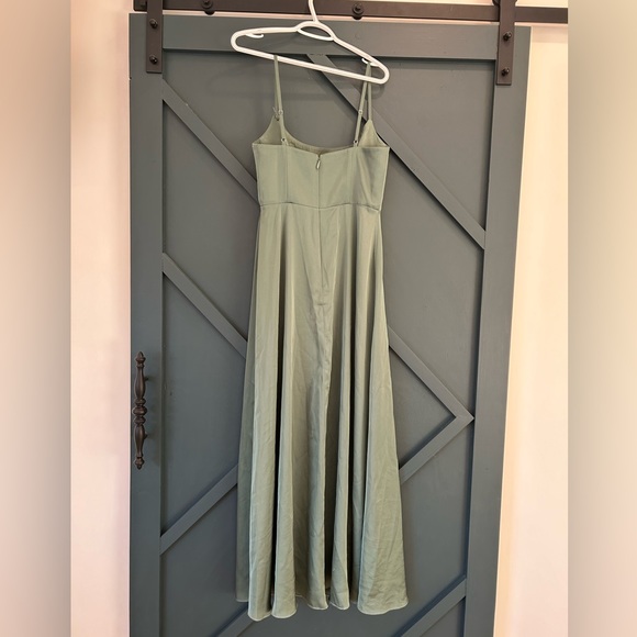 Satin floor length dress from Azazie. Has a slit! Size A8. - Picture 2 of 6